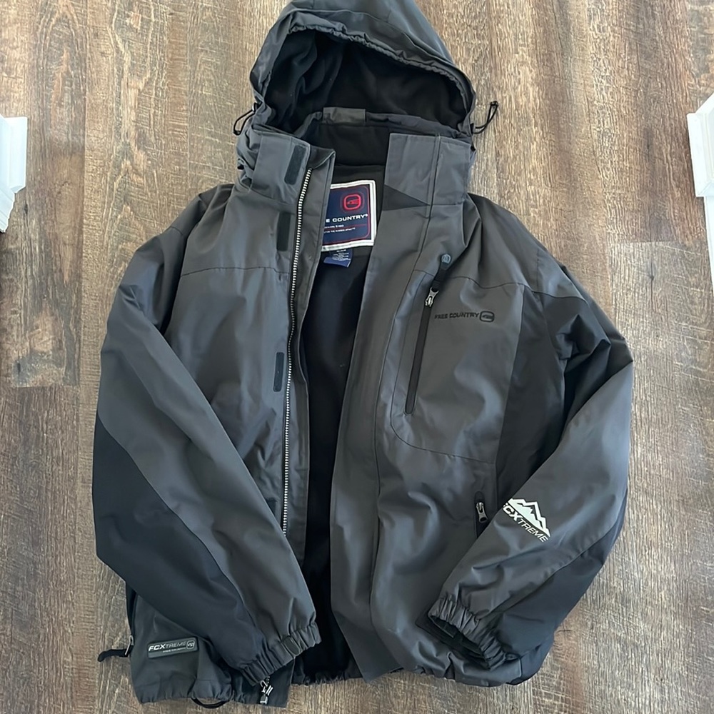 Men’s ski Jacket with hood